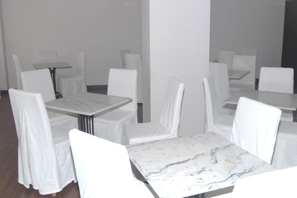Hotel Georgios Rio Esterno foto