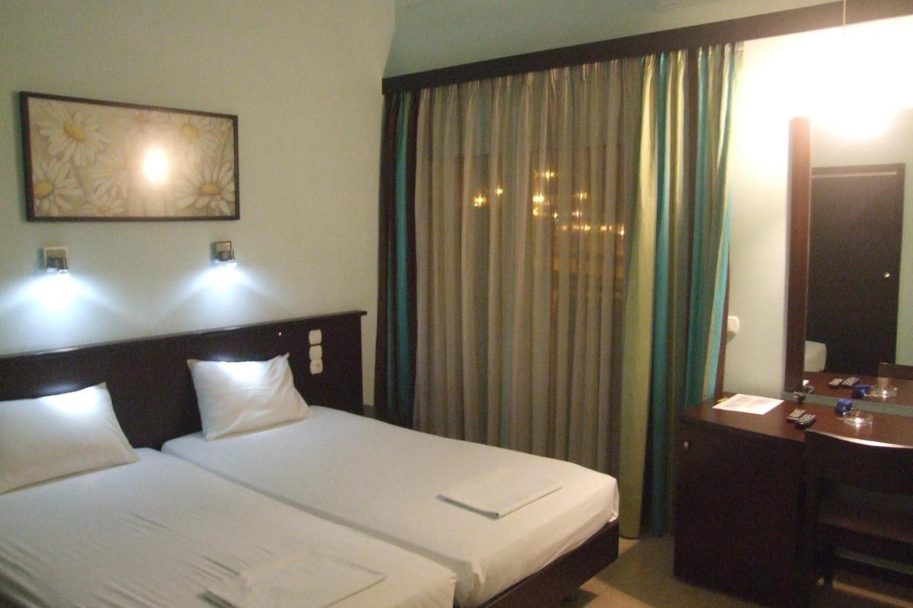 Hotel Georgios Rio Camera foto